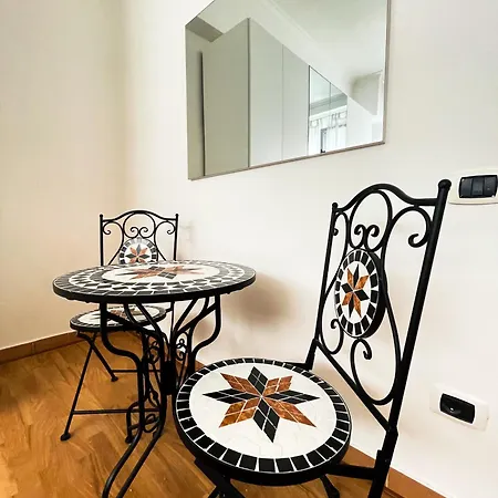 4 Corone Gæstehus Napoli